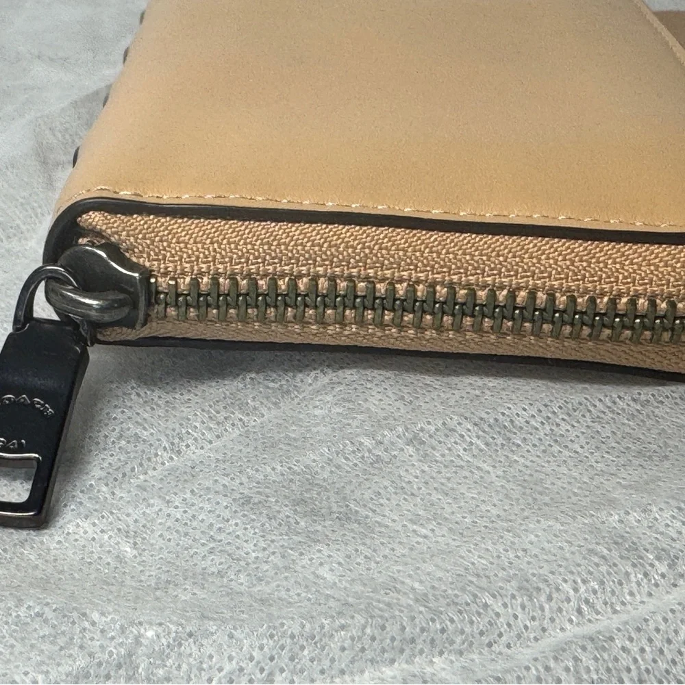 Coach Tan 1941 Link exotic phyton wallet rare multicolor leather zip around - Picture 8 of 14